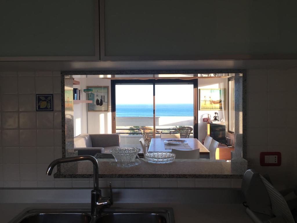 Apartmán Attico Fronte Mare Pozzallo Exteriér fotografie